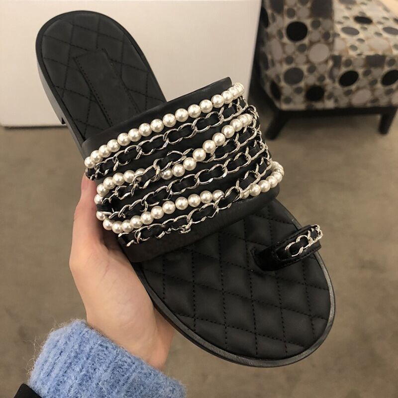 

2020 New Women Fashion Wild Beach Shoes Non-slip Outdoor Slippers Sandals Flat Bottom Ladies pearl Slides 35-40, Black