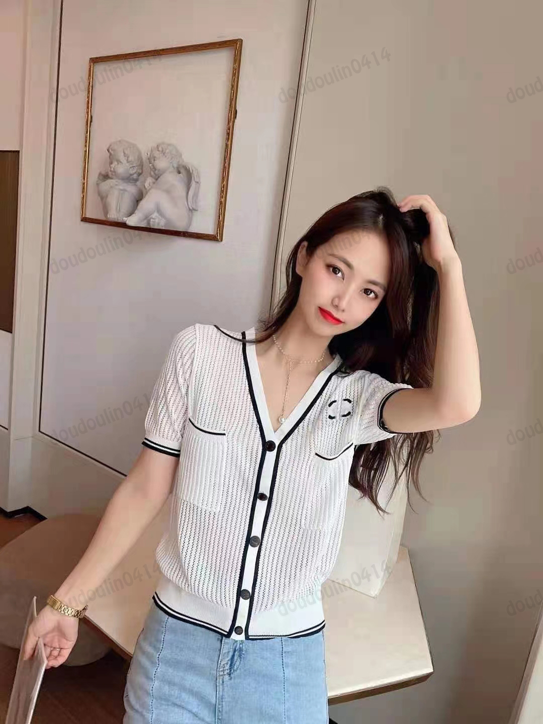 

Women's Knits, V-neck hollow short sleeve blouse, loose fashion sunscreen clothing, full of elasticity, White