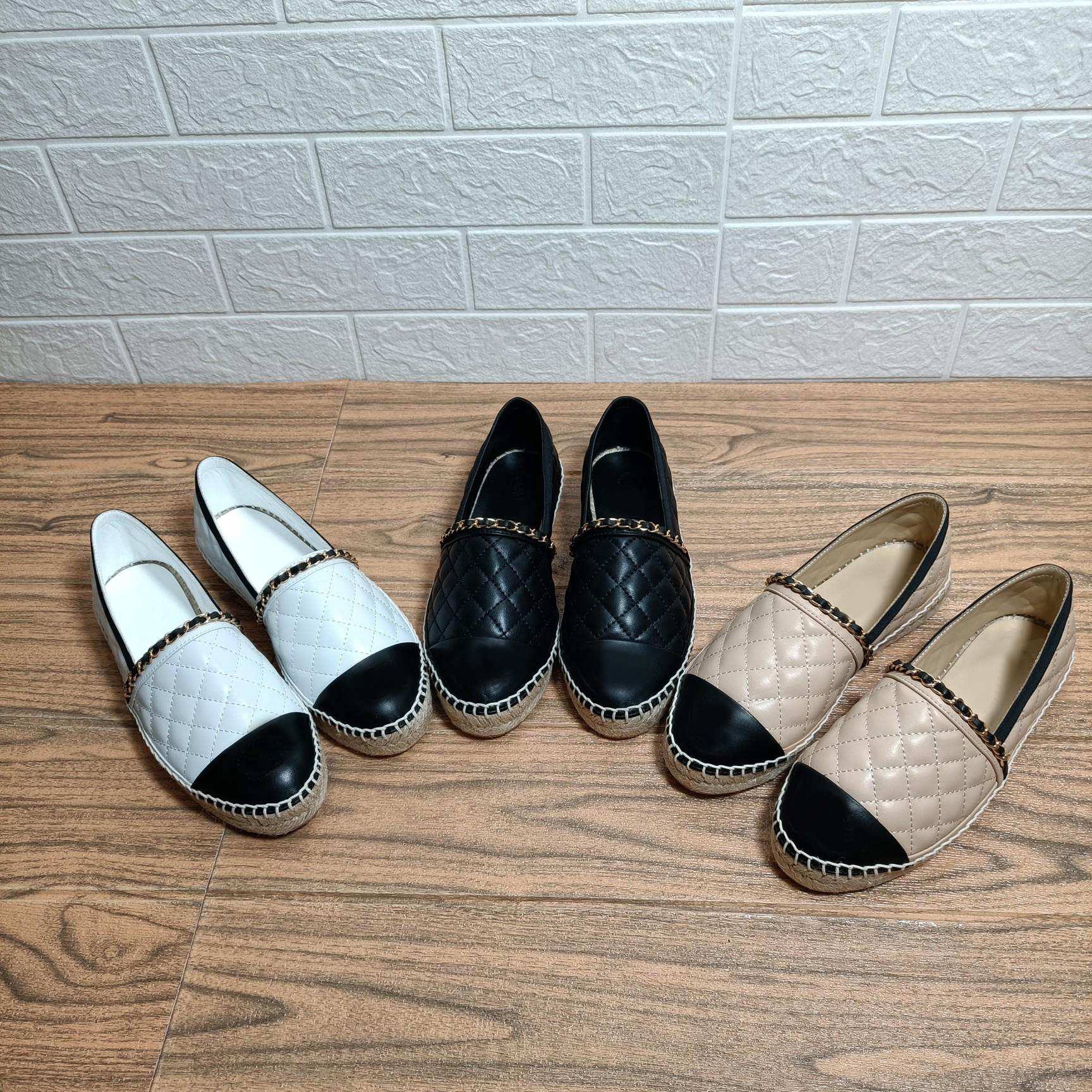 

Luxury Women Espadrilles Designer Leather Slip-On Casual Shoes Summer Patchwork Ladies Flat Low Cut White Canvas Shoe With logo Q, Black