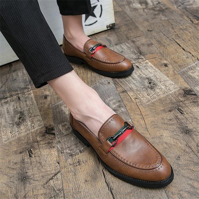 

dress shoes male shoes fashion personality solid plutonium small metal rebite decoration toe round heels casual business moccasins ks062 c9i, Black