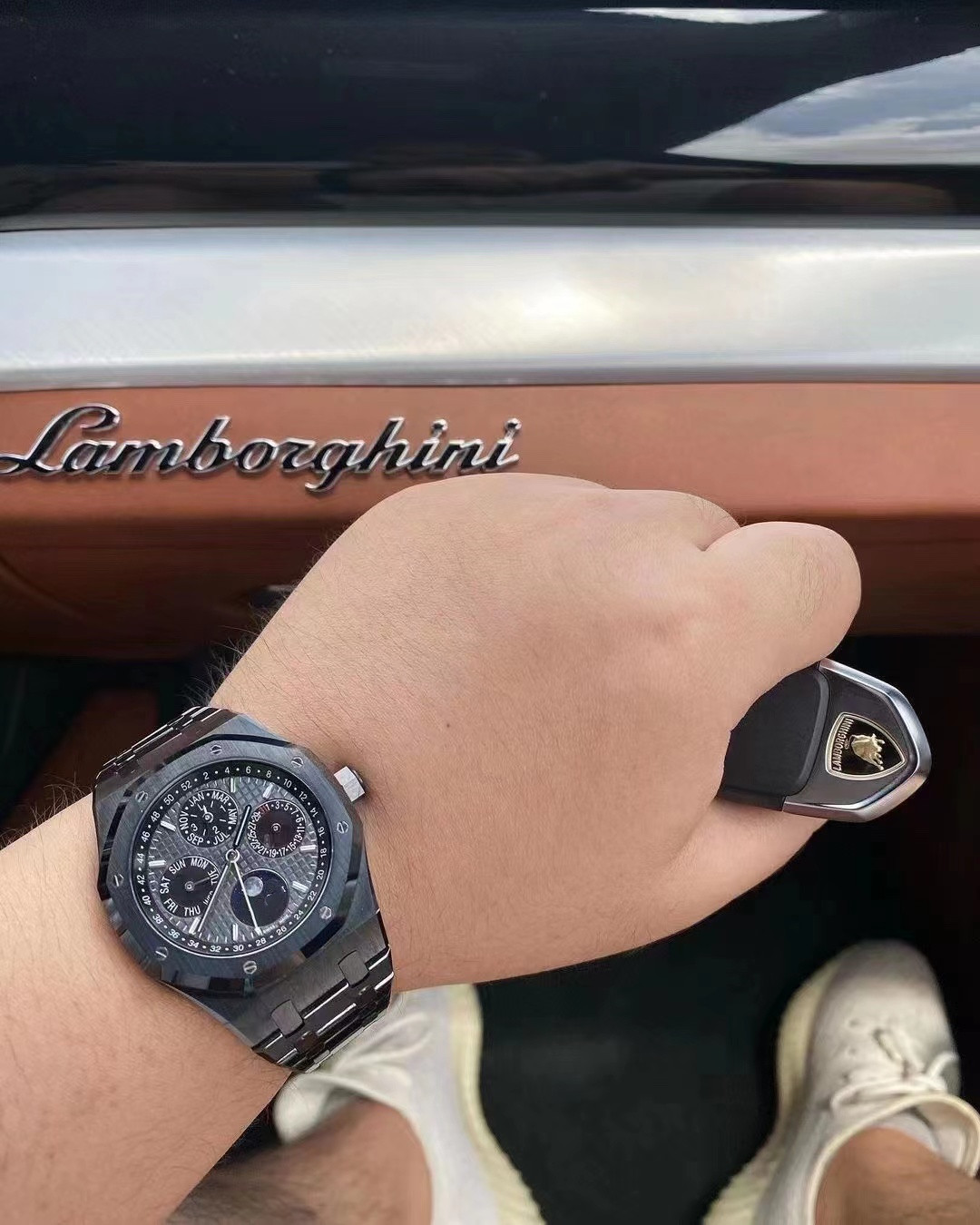 

APS Black ceramic White ceramic wrist watch Diameter 41mm thick 10.5 mm all-in-one 5134 automatic chain movement sapphire glass mirror, As shown