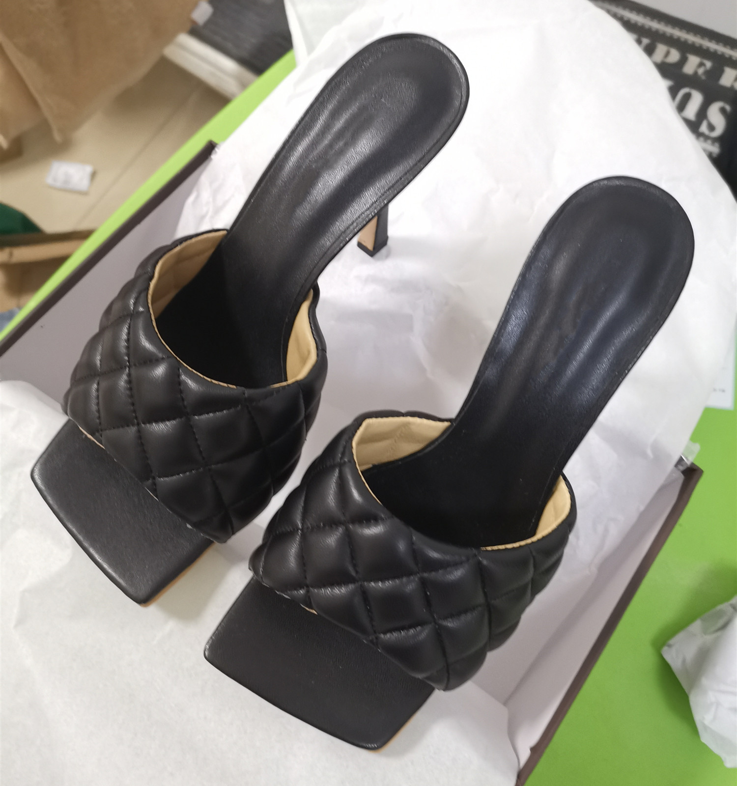 

Women Padded High Heel Sandals Chic Girl Summer Flat Slipper Designer Lady Quilted Leather Squared Sole Slides, Slippper dustbag