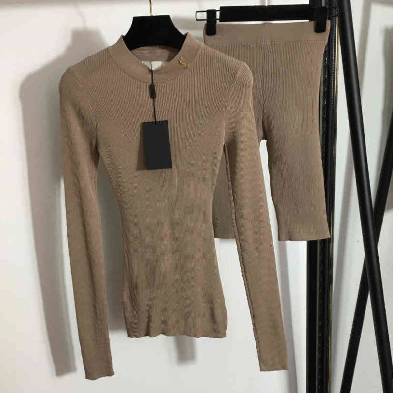 

2021ss designer wool knit sweater shorts 2 piece suit tight sweater bottoming shirt sports suit slim oversized elastic autumn legging long sleev casual suit cheap