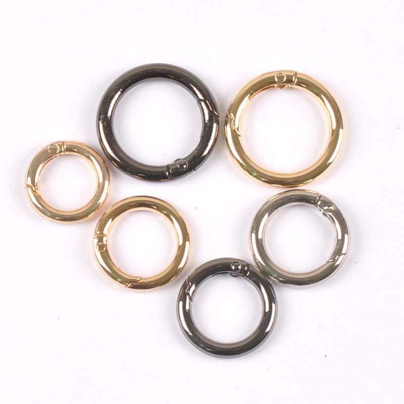 

4Pcs Silver Black Gold Circle Ring Connection Bag Hook DIY Accessories Round Carabiner Shoes Belt Spring Keyring Buckles c2152