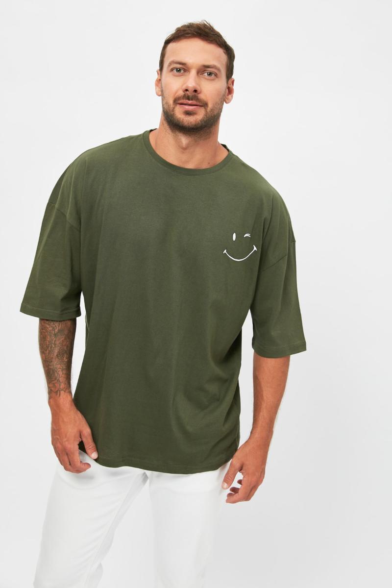 

Men' T-Shirts Trendyol Men Oversize Fit T-Shirt TMNSS21TS3685, Khaki
