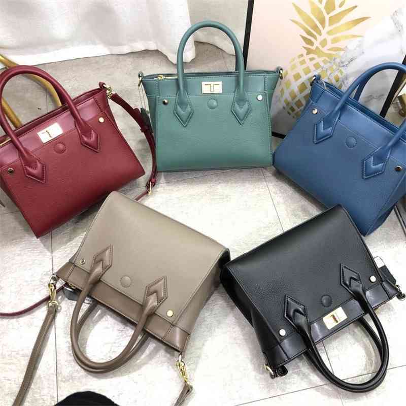 

Luxury designer Crossbody Shoulder Backpack Handbags Tote bag Bags Handbags Wallet Purse Online the style fashion dress genuine cow leather