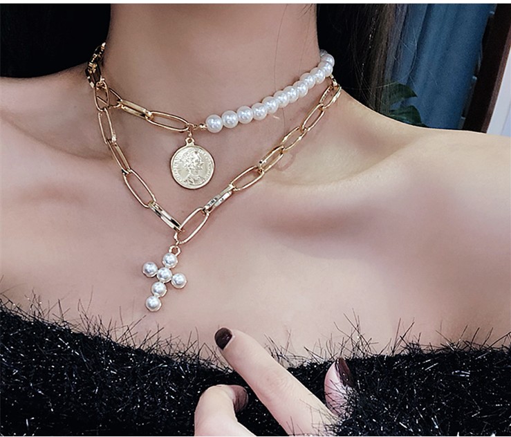 

Europe Vintage Alloy Gold And Pearls Double Layers Cross And Portrait Pendants Celebrity Style Short Necklace For Stylish Ladies, Silver