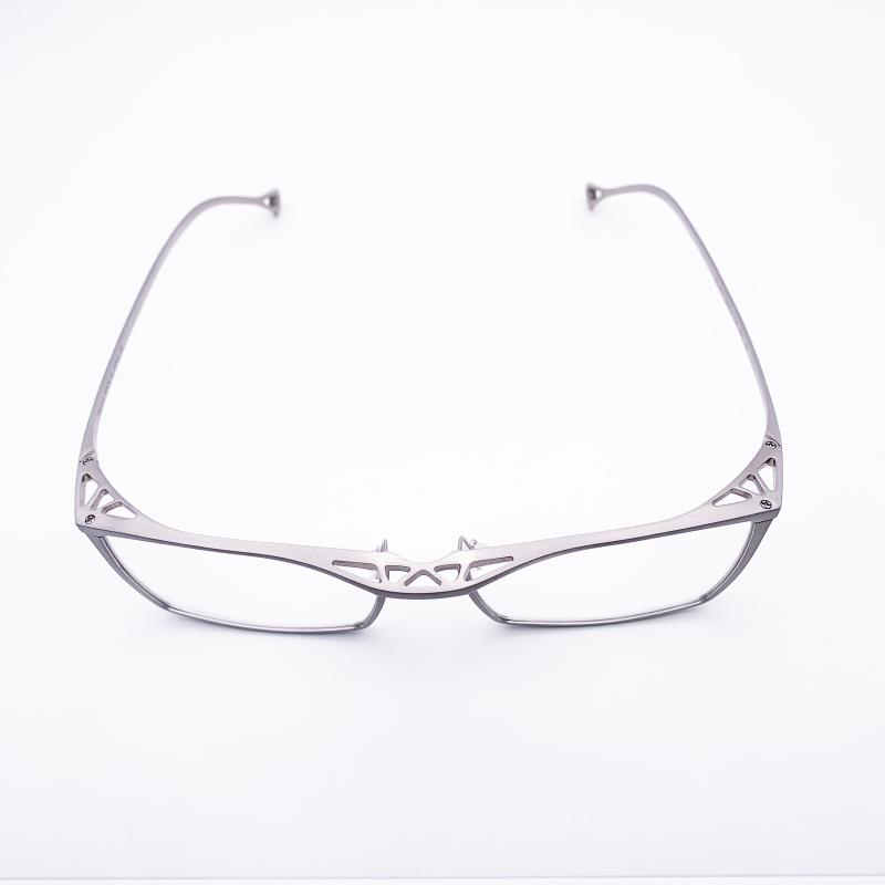

Fashion Sunglasses Frames Belight Optical Japan Sharp Design Sports Pure Titanium Full Rim Frame Men Prescription Semi Eyeglasses Red Eyewea
