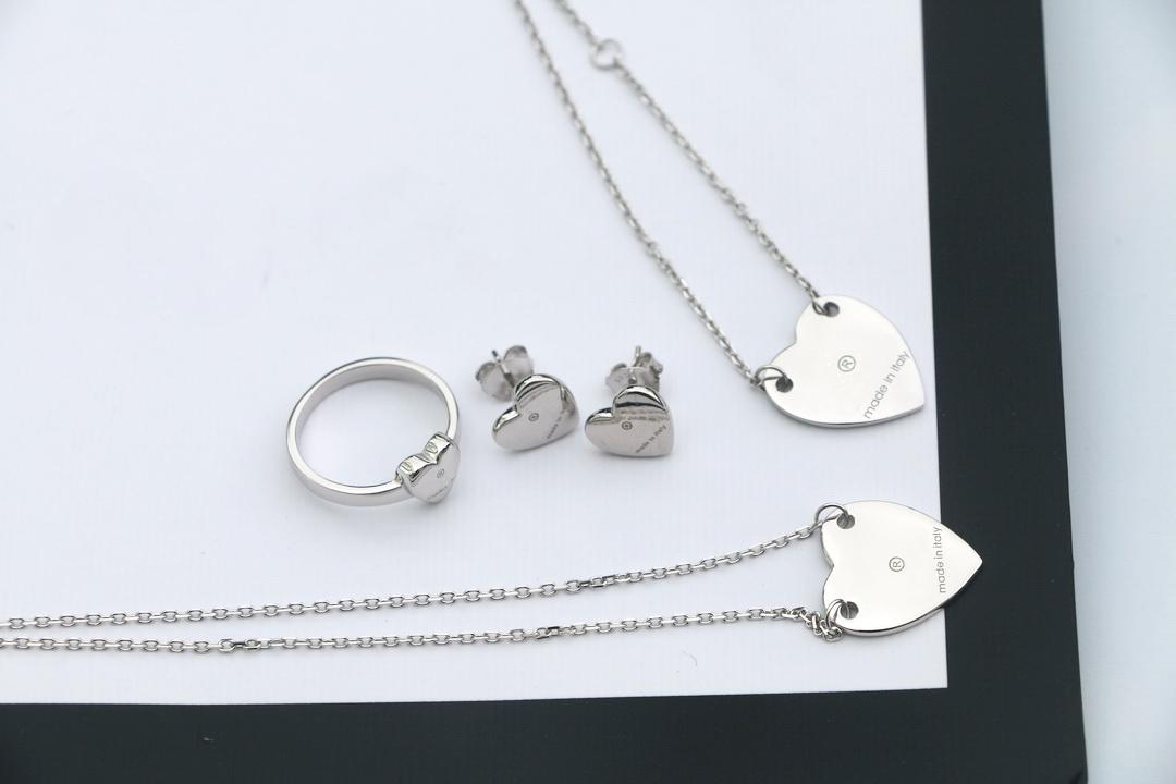 

Europe America Fashion Jewelry Sets Men Lady Womens 925 Sterling Silver Engraved Initials Heart Charm Necklace Bracelet Earrings Ring, Black