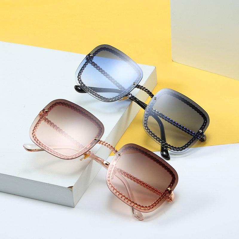

Sunglasses 2021 Oversized Chain Square Women Brand Designer Metal Eyewear Female Shades Sun Glasses UV400