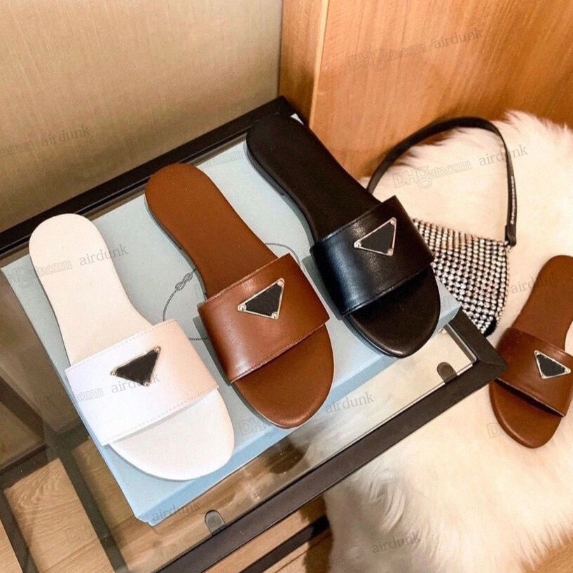 

2021 Women slippers Sandals Fashion Designers Triangle Flat Slides Flip Flops Summer genuine leather Outdoor Loafers Bath Shoes Beachwear Black White Brown T9hY#, I need look other product