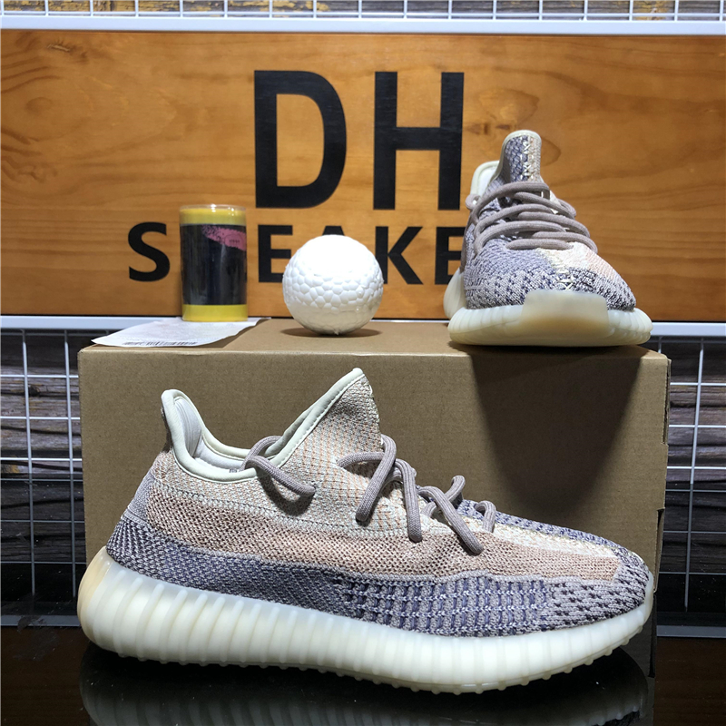 

TOP Quality Men Women Kanye West Running Shoes Ash Pearl Blue Zebra Cinder Tail Light Reflective Israfil Asriel Black Red Beluga Trainers Sn