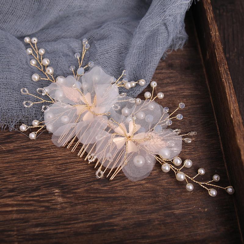 

Hair Clips & Barrettes Romantic White Flower Bride Comb Pearl Jewelry Headpieces Side Combs Bridal Decorative Accessories ML, Golden;silver