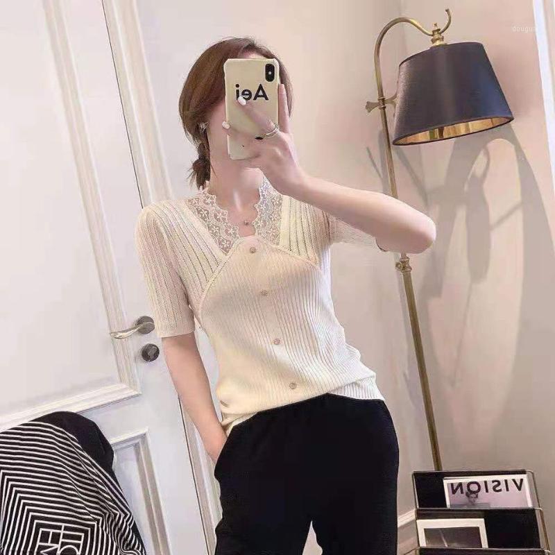

Women' T-Shirt 2021 Spring And Summer Fashion V-neck Lace Stitching Slim Thin Ice Silk Knitted Bottoming Shirt Sweater Women, Black