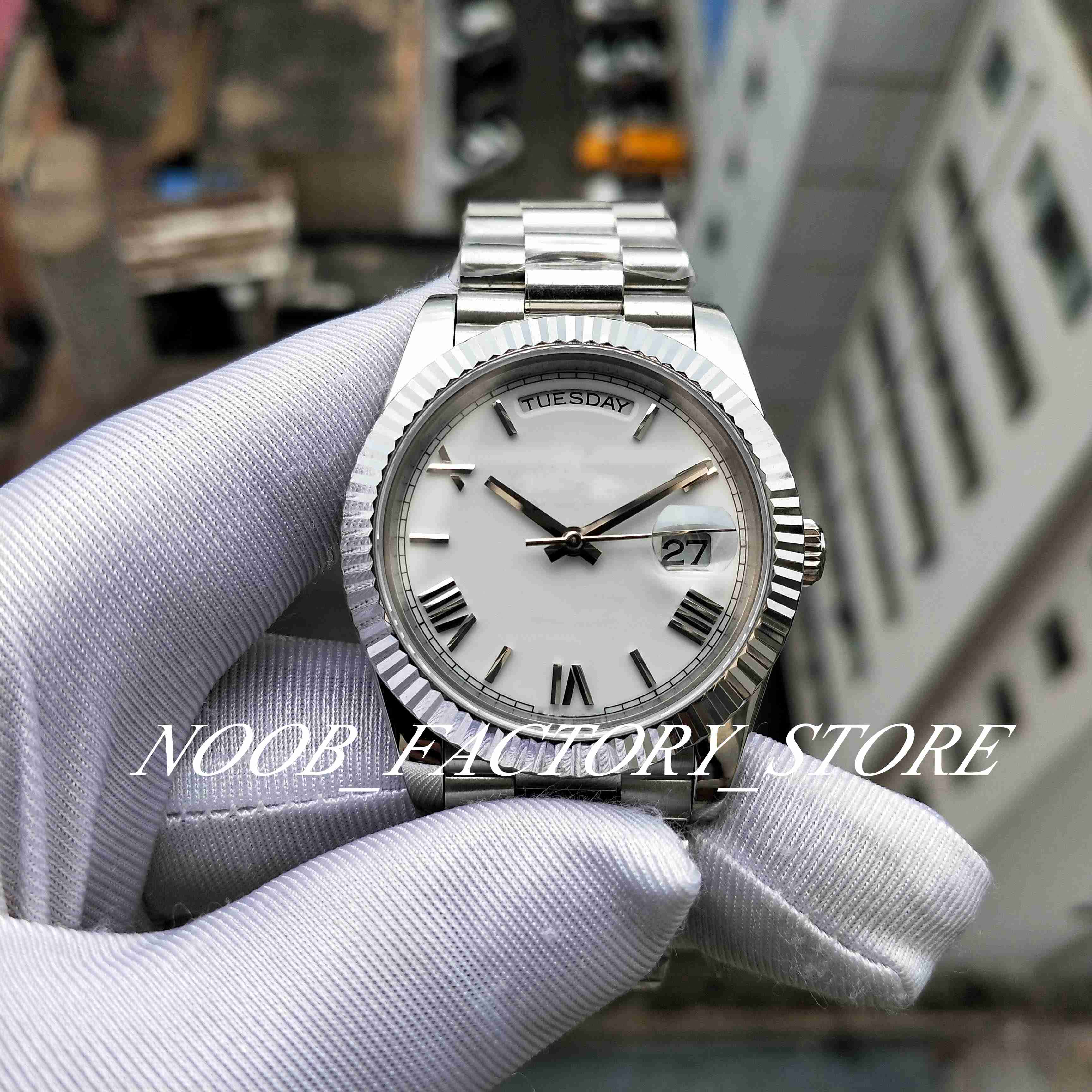 

Men Size Watch Super BP Factory Version 2813 Movement V2 White Roman Dial 228239 silver Stainless Steel Strap Sapphire Glass 40 mm Dive Menes Watches Gift Box, Only original box certificate