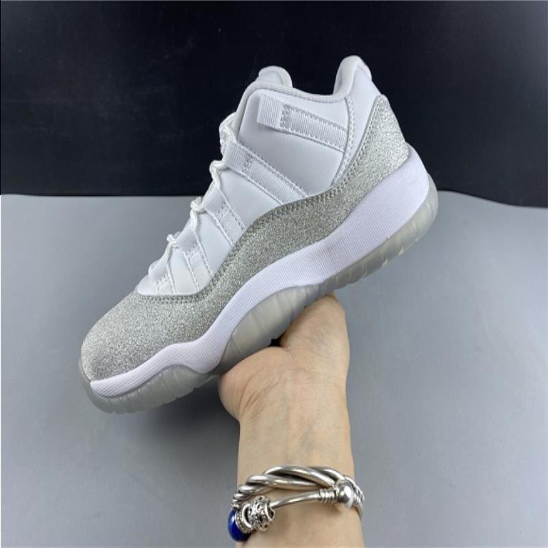 

Low 11 White Sport Metallic Basketball Shoes Men Silver Shoes Sneakers Glitter 11s help Grey Vast Basket Jumpman Ball WMNS Women With B Lvwn, Black