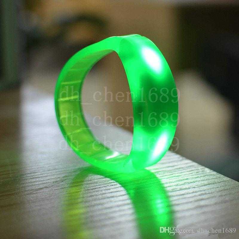 Music Activated Sound Control Led Flashing Bracelet Light Up Bangle Wristband Club Party Bar Cheer Luminous Hand Ring Glow Stick
