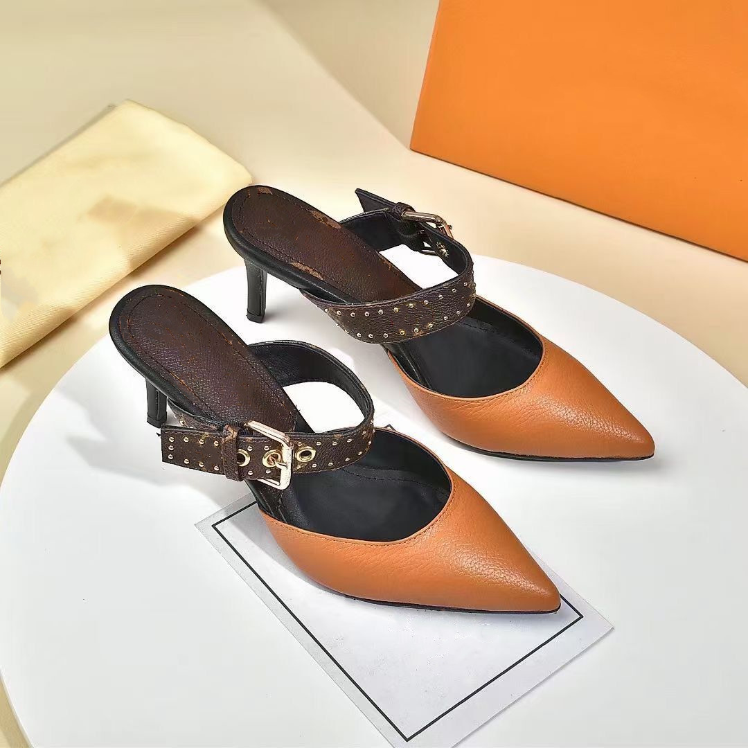 

Luxurys Designers Shoes 2021 fashion sandals high heels high quality imitation counter brand sandals high heels Baotou fine with cool slipp