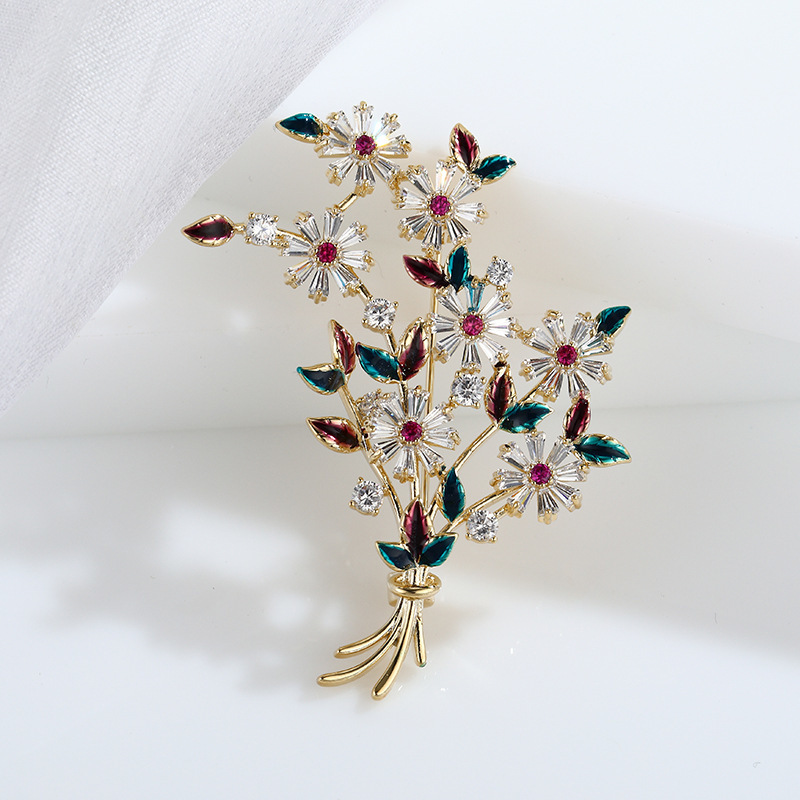 

2021 Korean version of high-end bouquet fashion flower all-match clothing accessories brooch ins, Gray