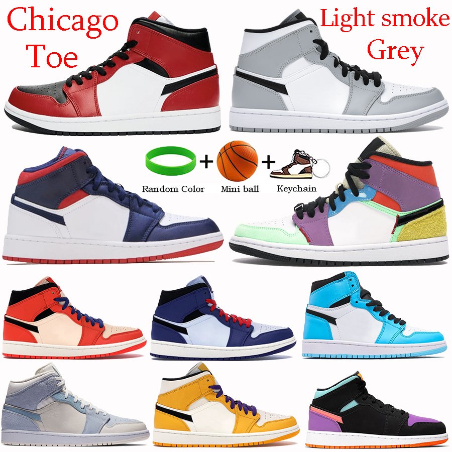 

Mid 1 1s Chicago toe basketball shoes light smoke grey SE USA multi-color mixed texures blue sneakers white black men trainers, Bubble wrap packaging