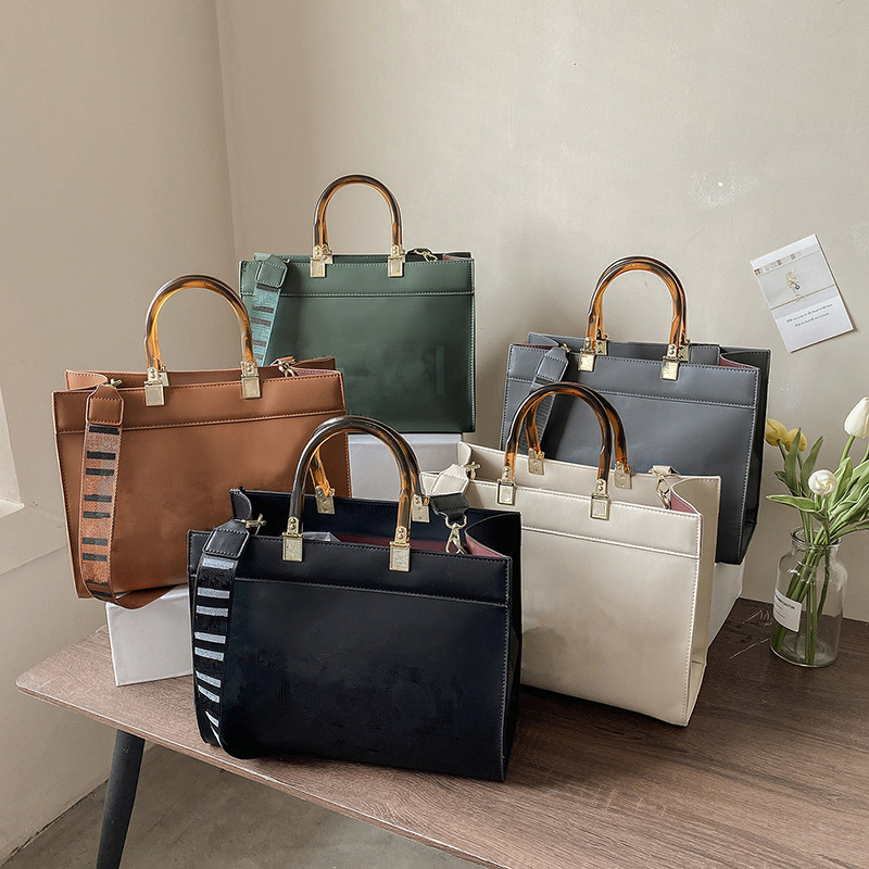 

Women Fashion Designer Handbags Leather Onthego Tote Twist Handbag Messenger Shopping Bag Shoulder Pockets Totes Cosmetic Bags, Green