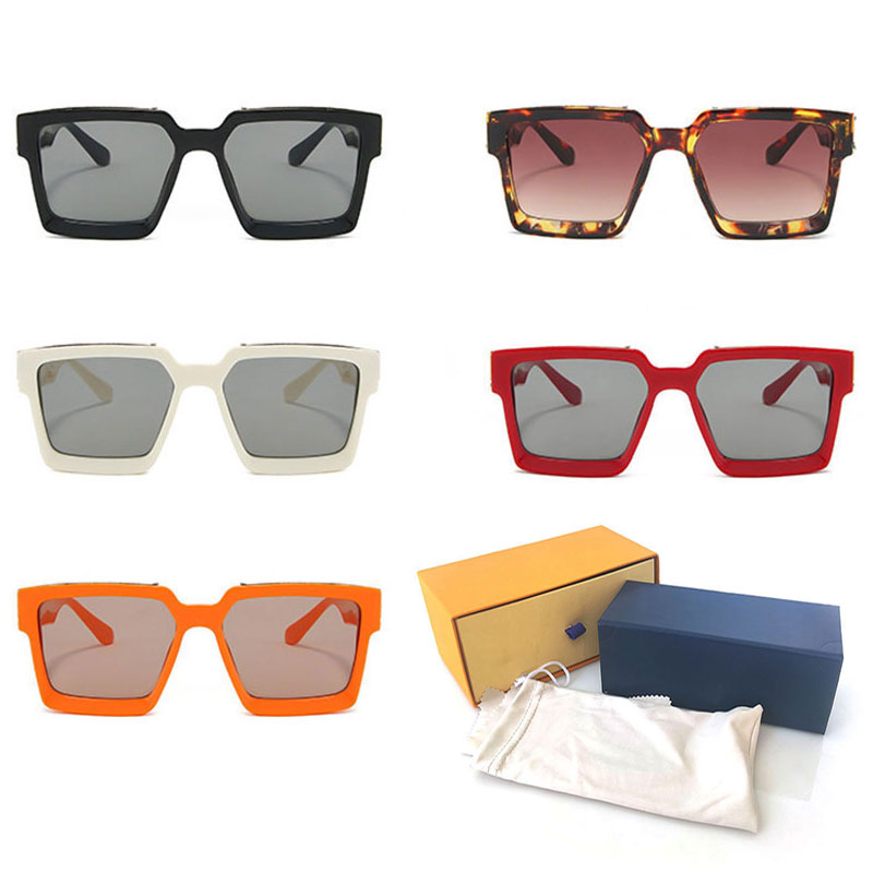 

High Quality Womans Sunglasses 96006 Luxury Fashion Mens Sun glasses UV Protection men Designer eyeglass Gradient Metal hinge eye women ngla, White;black