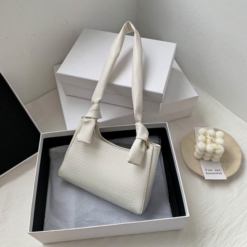 

Women French Niche Shoulder Bag Fashion Ins Magic Stick Handbag Waist Bags