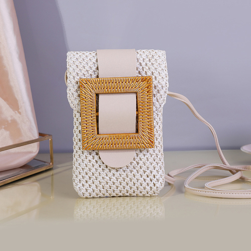 

Shoulder Bags 2021 Summer Beach Straw Woven One PP Grass Vertical Square Wooden Buckle Diagonal Mini Female Purse, Beige