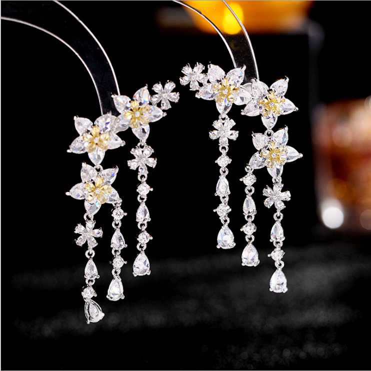 

Dangle & Chandelier Women Color Zircon Silver Needle Temperament Ear Bone Sweet Flower Tassel Earrings