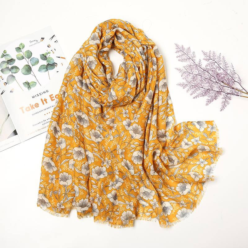 

Scarves Women Tassel Viscose Hijab Scarf Floral Cotton Large Size Autumn Muslim Shawl Female Foulard Wrap Islamic Bandana Stoles