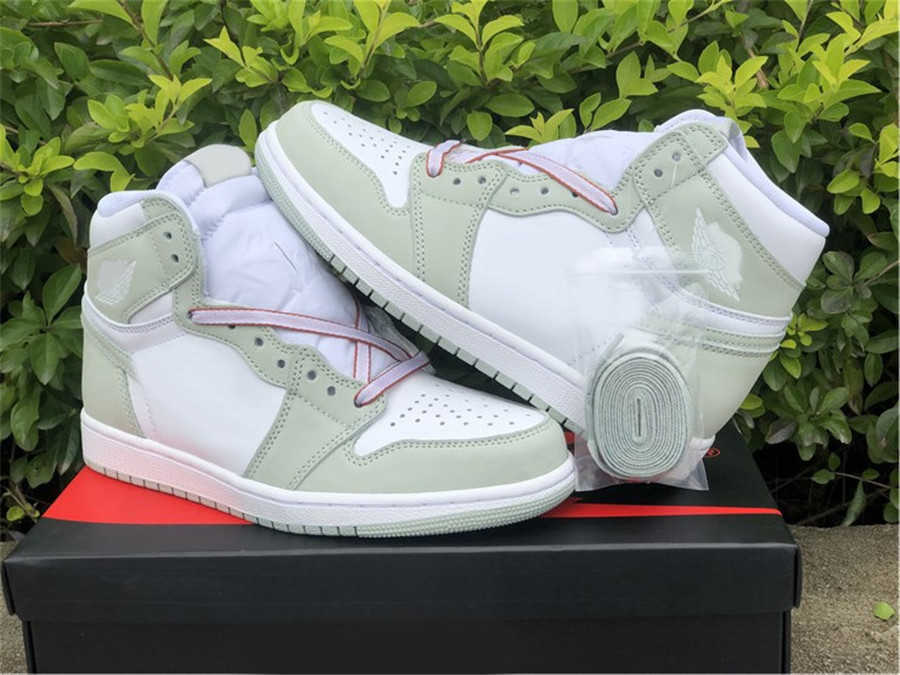 

2021 Authentic 1 High Og Wmns Seafoam Outdoor Shoes Men Women Healing Orange-white Real Leather Trainers Sneakers with Original Box Us5-13