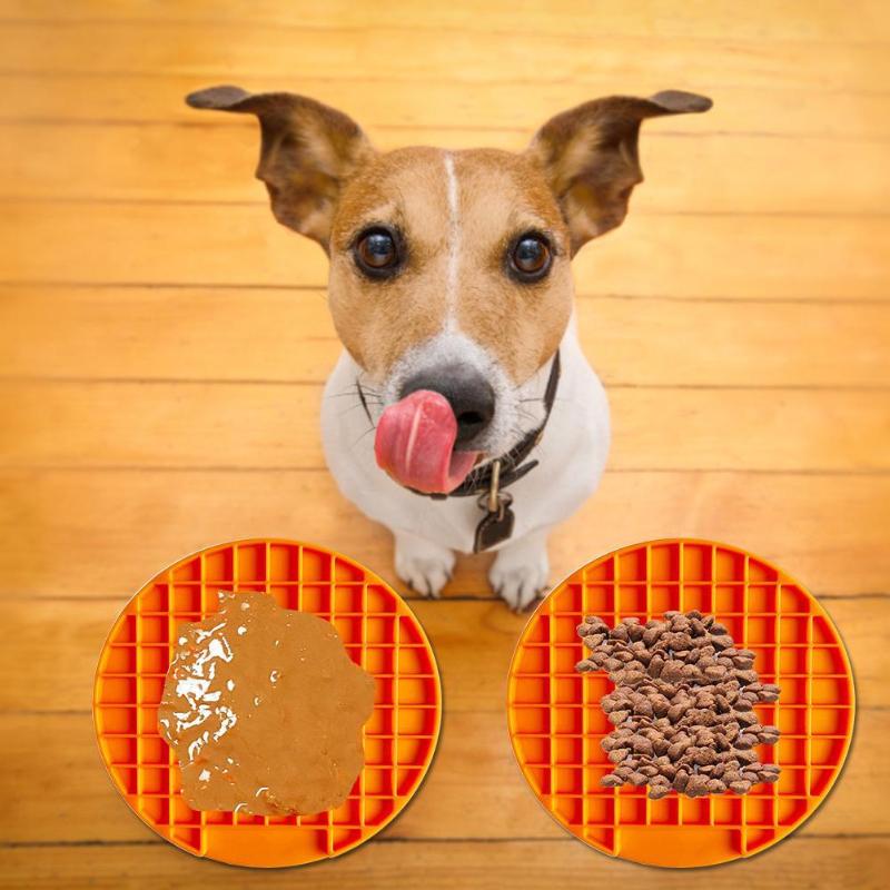 

Kennels & Pens Silicone Dog Feeding Lick Mat Pet Feeder Bowl Pad Round Cushion Slow Eating Quiet Training Soothing Supply, White