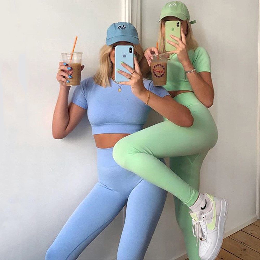 

Seamless Women Yoga Outfit Set 2PCS High Waist Fitness Wear Pants Gym Clothing Lady Sportswear Shorts Sports Bra T-shirt Girls Workout, Mix order(please mark the color)