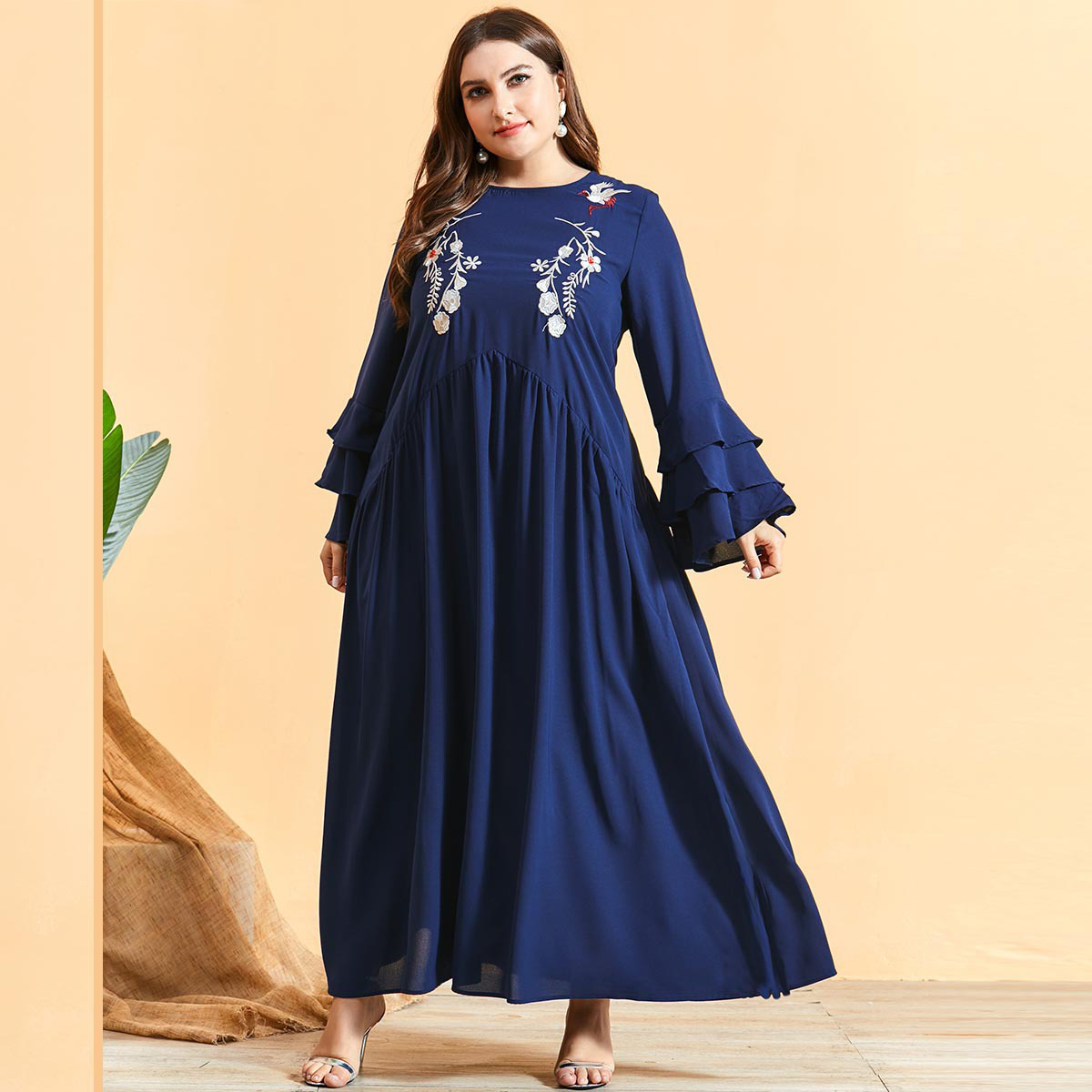 

Eid Mubarak Embroidery Abaya Dress Muslim Women Ruffle Sleeve Dubai Turkey Moroccan Kaftan Party Vestido Clothing Musulman Ropa