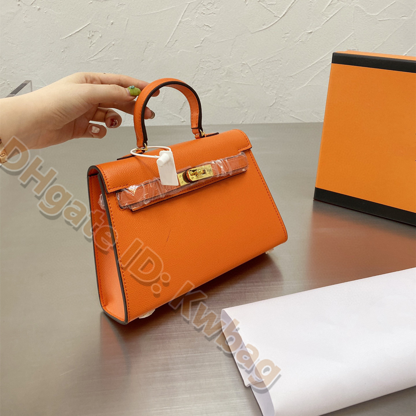 

20cm women Luxurys Designers Totes top quality Cowhide Shoulder Bags ladies Classic Cross body Handbags Clutch Purse shopping Bag multi pochette wallet Handbag, No bags