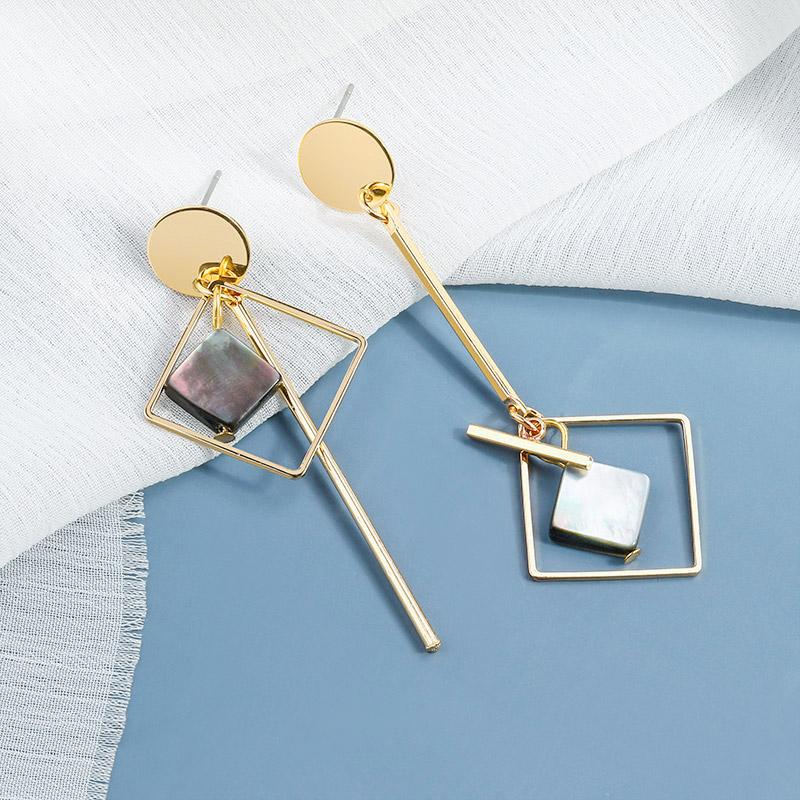 

Dangle & Chandelier Fashion Long Drop Earrings For Women 2021 Vintage Statement Metal Geometry Crystal Golden Earings Kolczyki Female Jewelr
