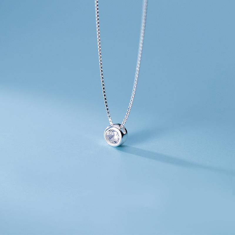

Sterling SilverR Geometric Minimalist Round Cubic Zirconia Crystal Pendant Necklace For Women Lady Daughter Jewelry Gift Necklaces