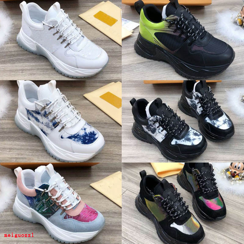 

2021 Designer Men shoes Sneaker Luxury Casual shoe's Genuine Leather Fashion Women Thick bottom Increase Runner Top Quality Mixed letters Run Away Trainers, Color 42