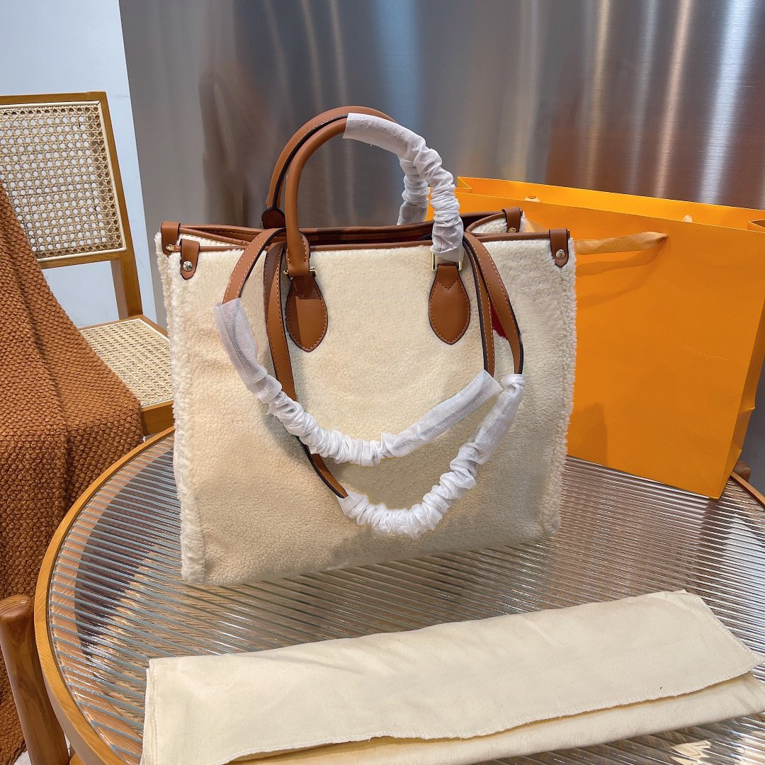 

2021 Crafty Onthego MM tote Shoulder Bag saling luxury designer handbag purses shopping Messenger bags handbags designers crossbodys with box, Black