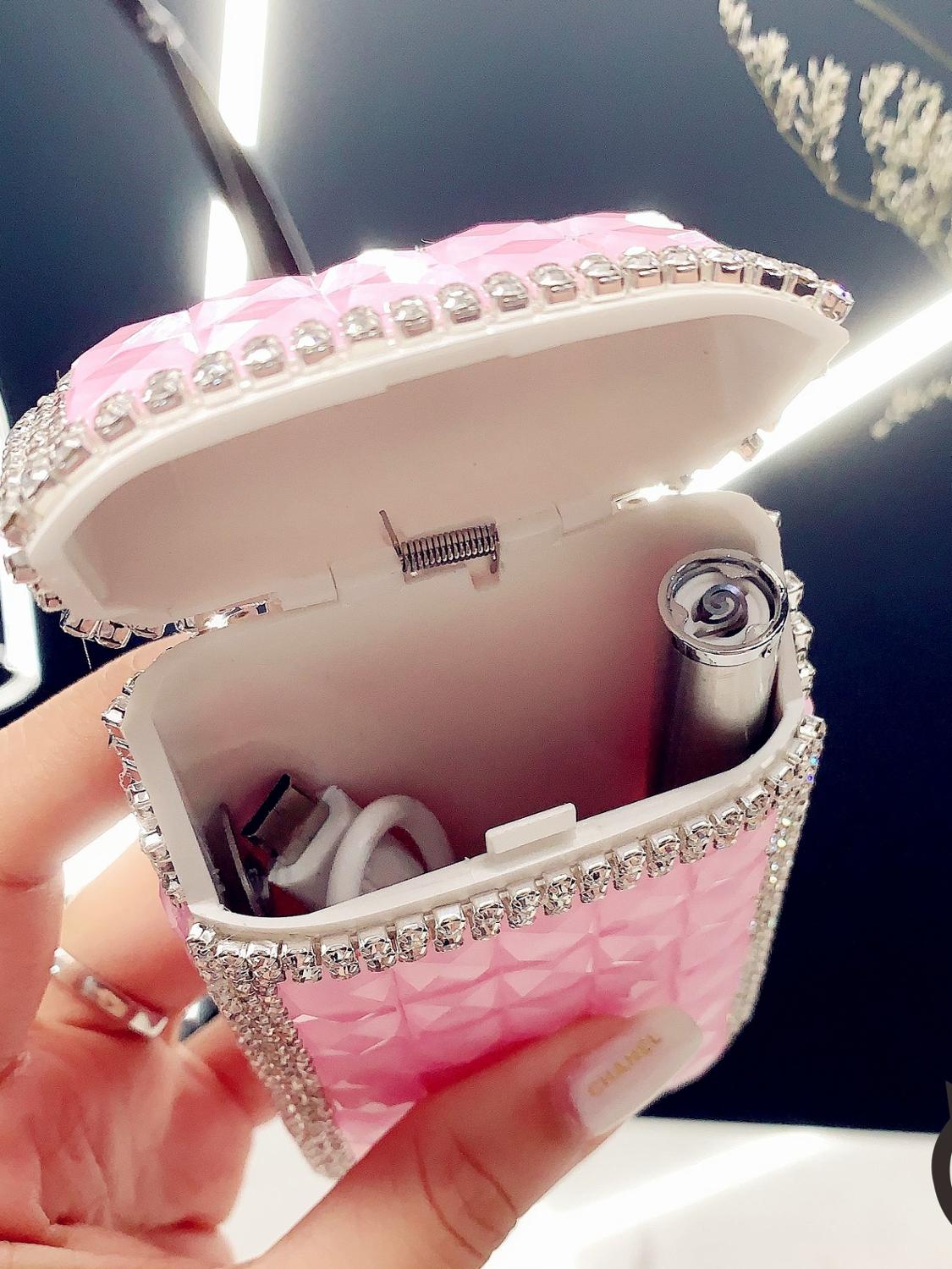 

uxury Diamond Pastic Cigarette Case Box Pink Rhinestones Automatic USB Rechargeabe ighter Suitabe 7.6mm 5.2mm Cigarettes
