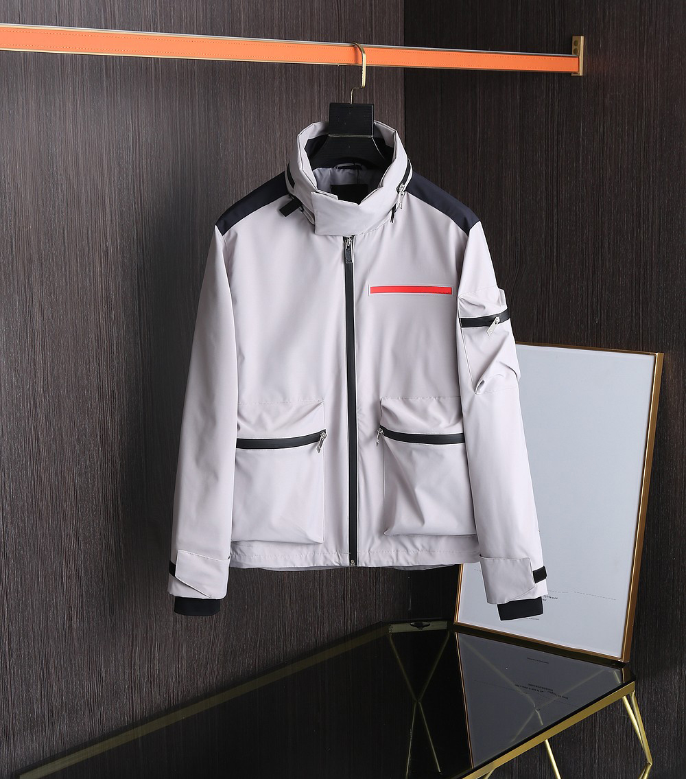 

2021 Mens Designer Jacket Nylon Fabric Windproof and Waterproof Concise Elegant High Quality Men's Windbreaker Jackets Asian Size M-2XL, Black;brown