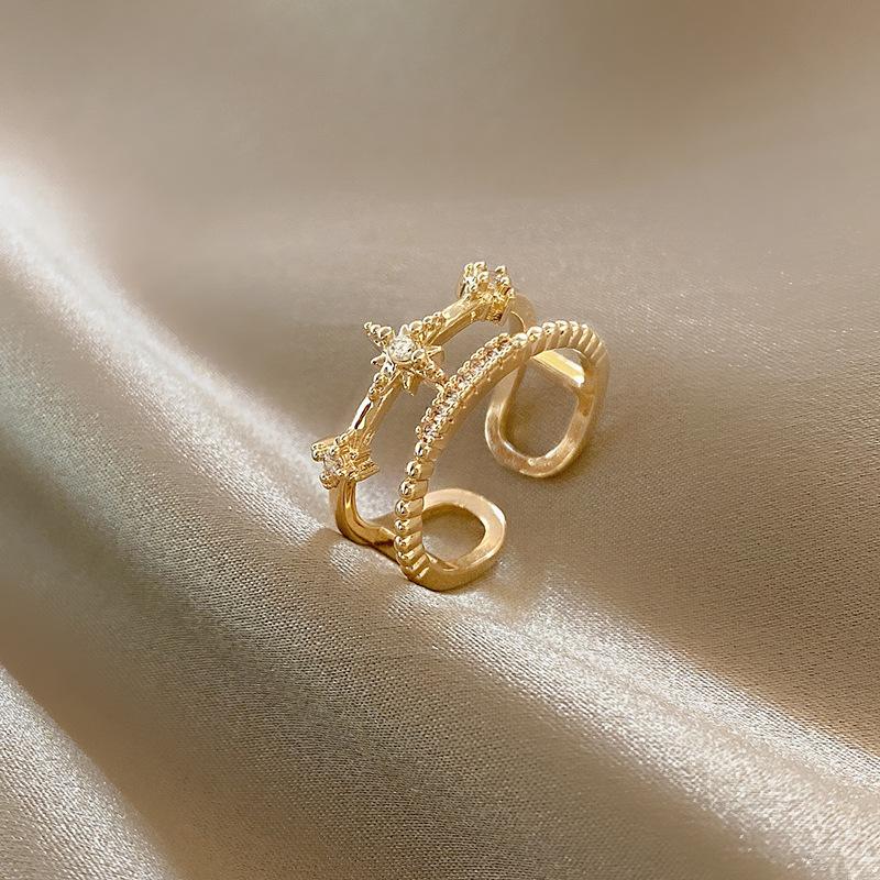 

Cluster Rings Korean Version Of Simple And Fashionable Geometric Metal Double-layer Diamond Open Ring Female Temperament All-match