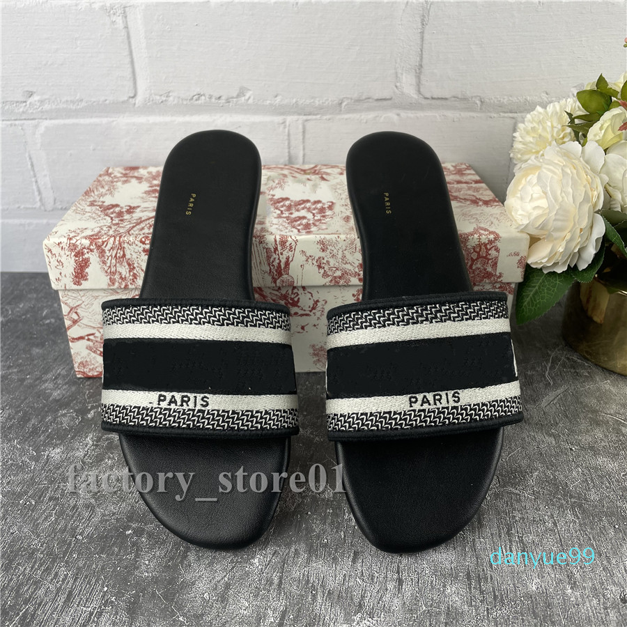 

Nice Looking Paris Scuffs Womens Slippers Summer Sandals Beach Slides Ladies Flip Flops Loafers Sexy Multicolors Embroidered Floral, Black
