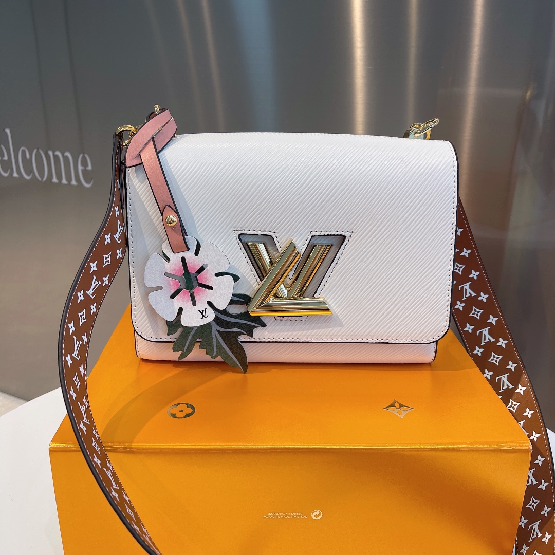 

Designer Luxury bag caviar Cross Body Women HandBags Tote Real Leather bags Lady Plaid Purses by bagandshoe 05, Dust bag