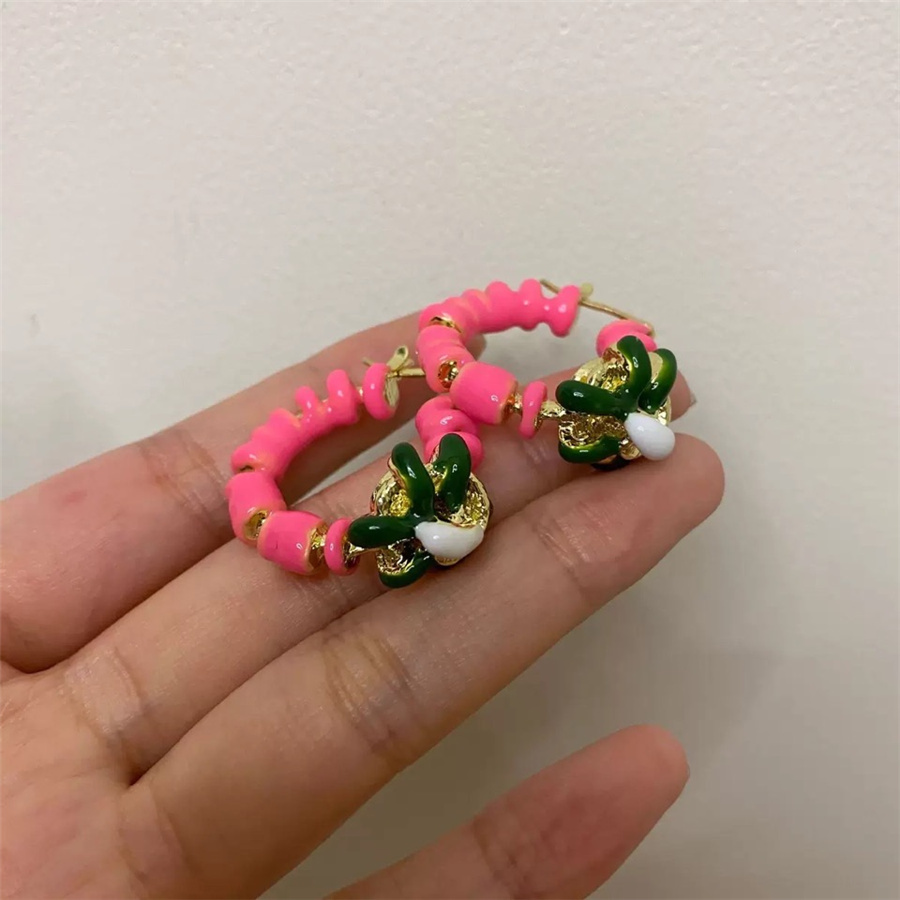 

Irregular Enamel Flower Beaded Earrings Ear Cuff Net Celebrity Star The Same Fashion Blogger Ring Hip Hop Street All-Match Jewelry Accessories