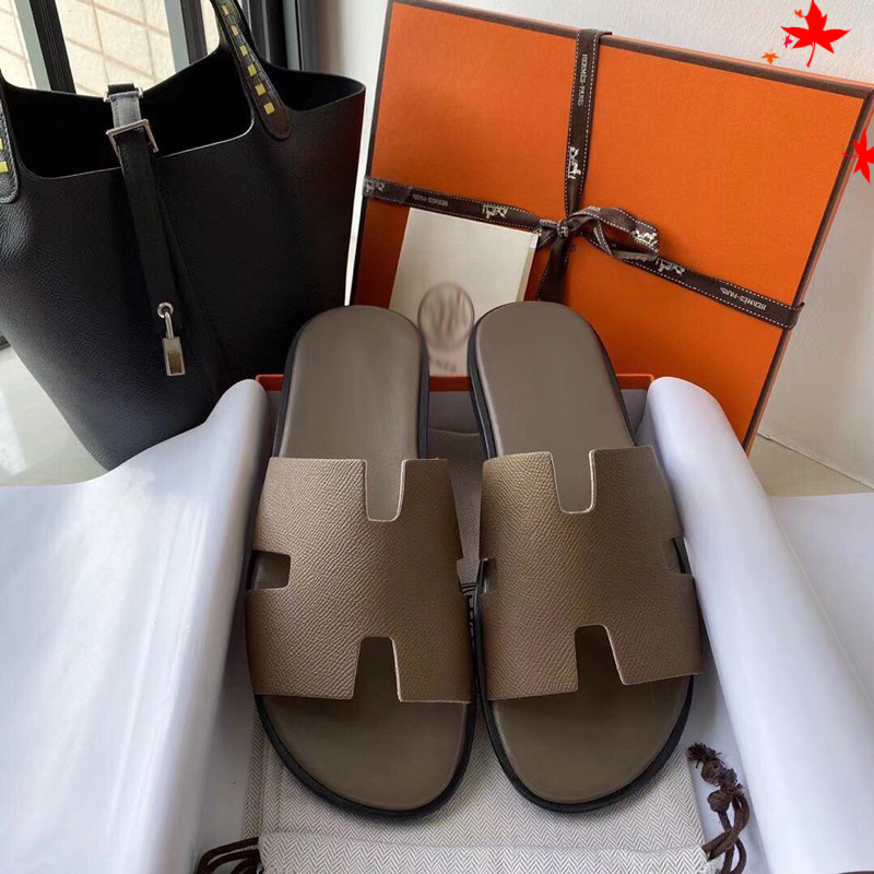

2021 Leather Sandal Men Luxury Desingers Slippers Fashion Thin Flip Flops Brand Shoe Mens Shoes Sandals Flippers With box size 39-45 -N474, Brown
