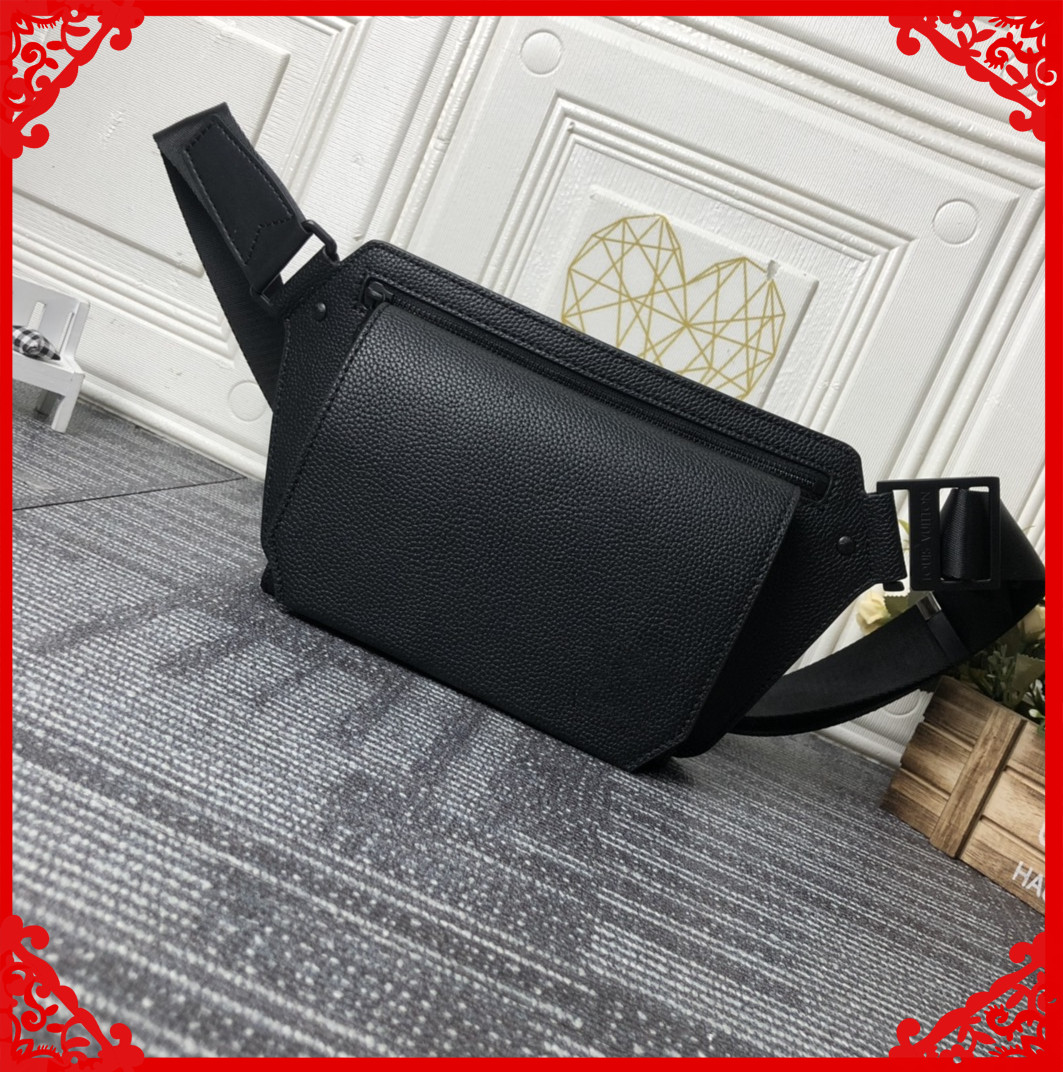 

Luxurys Designers messenger black bag man Plain High quality Letter Genuine Leather Zipper Fashion outdoor leisure travel sports men cross body sunshine chest bags