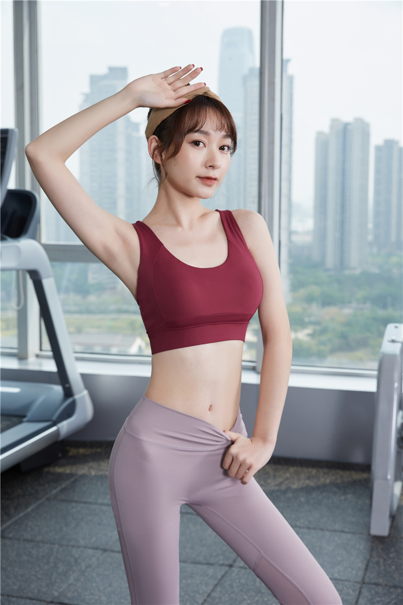 

FBF21203 Women' Yoga Outfits Red Cross Back sports bra Running Exercise Gym Shirts