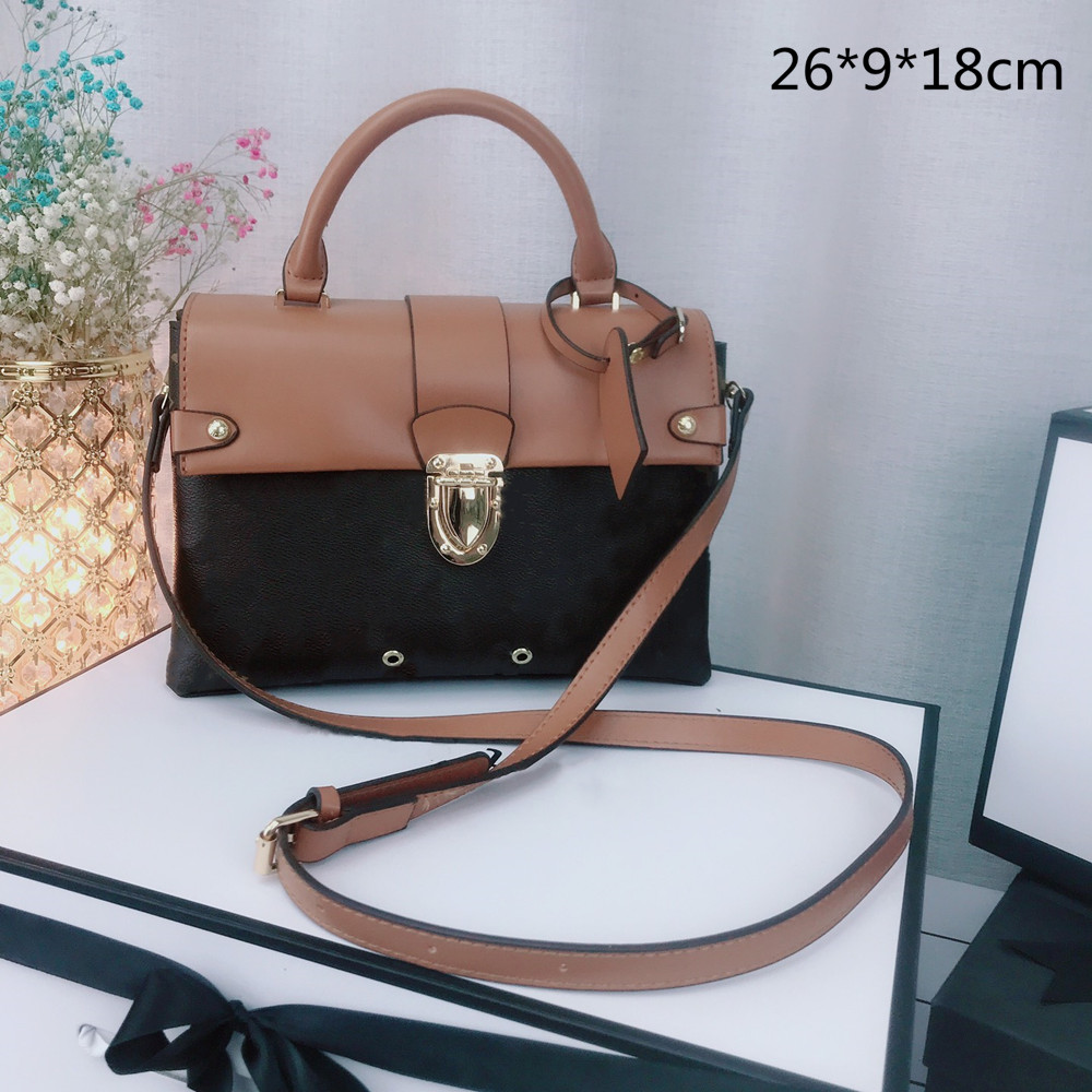 

2021 Designer Women Shoulder Bags Luxury Purses Handbags Lady Crossbody Envelope Messenger Bag Small Cross Body Flaps High Quality L21081905, This price option is not for sale.