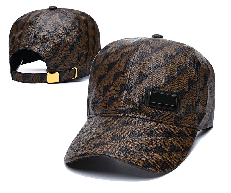 

2022 classic designer ball caps high-quality leather features men's baseball caps fashion ladies hats can be adjusted spin